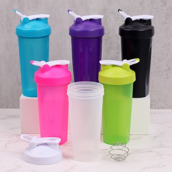 Custom Logo Plastic Blenders Protein Shaker Bottle GYM Powder Blank Cup Shaker Bottles Shaker Cups 600ml
